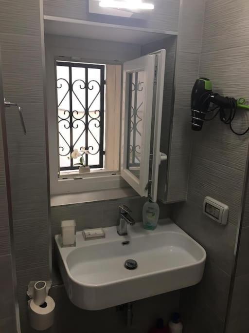 Beautiful Apartment Next To Piazza Di Spagna Ρώμη Εξωτερικό φωτογραφία