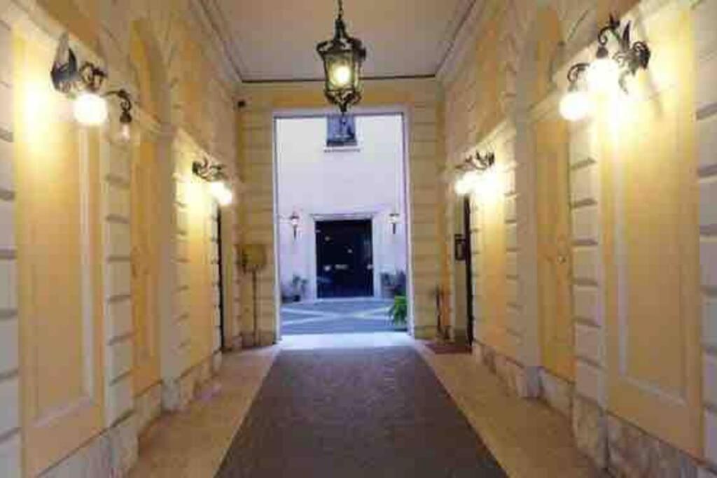 Beautiful Apartment Next To Piazza Di Spagna Ρώμη Εξωτερικό φωτογραφία